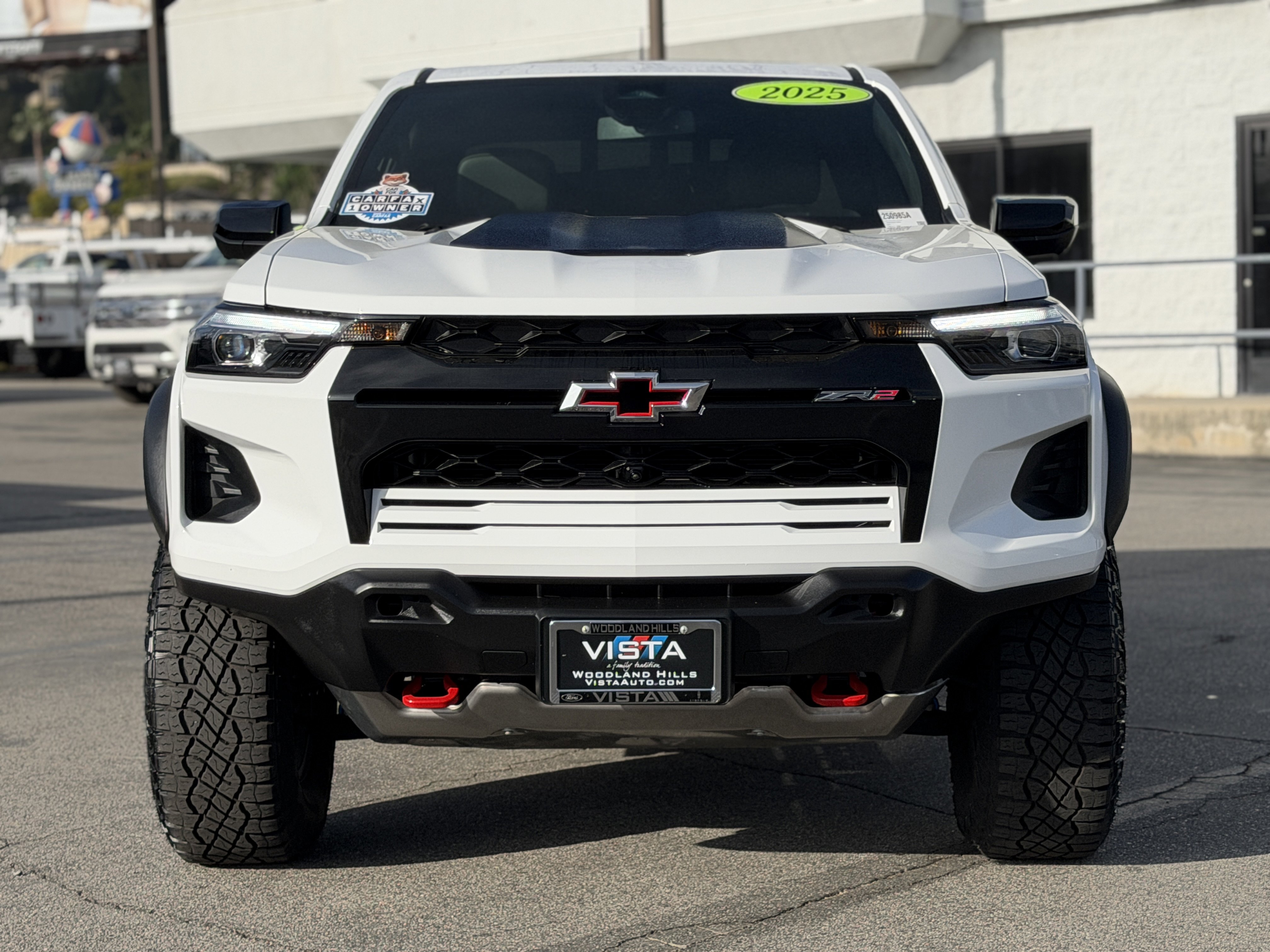 Used 2025 Chevrolet Colorado ZR2 w/ Technology Package image 2