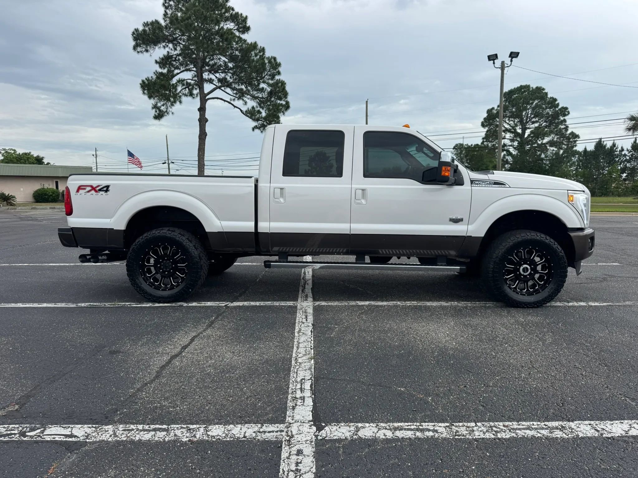 Used 2015 Ford F250 King Ranch AWD/4WD image 5