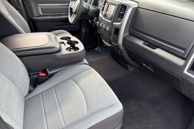 Used 2024 RAM 1500 Classic SLT image 16