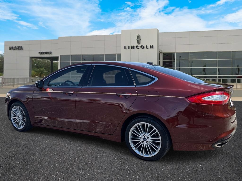 Used 2015 Ford Fusion SE w/ Equipment Group 202A FWD image 5