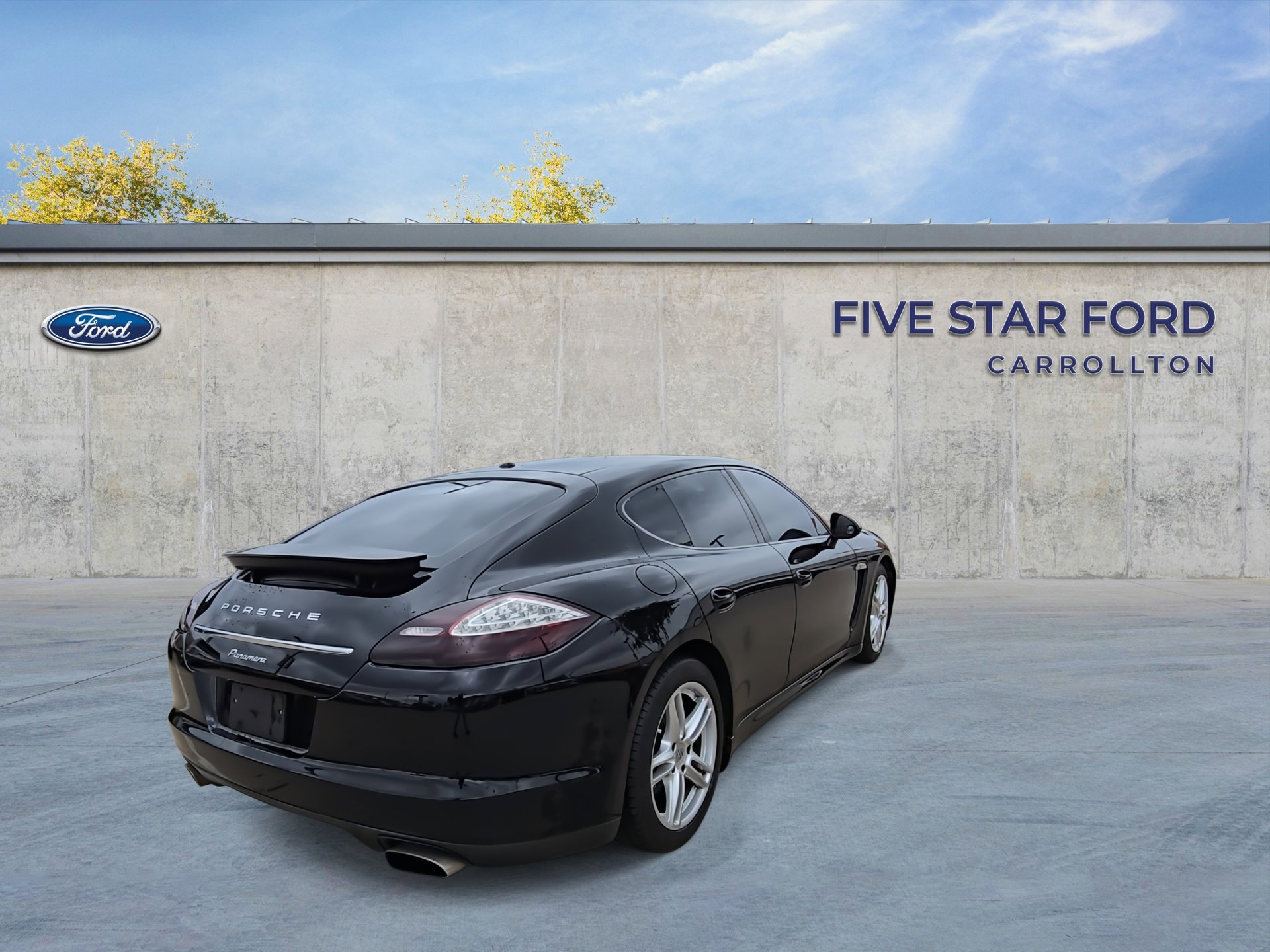 Used 2012 Porsche Panamera 4 image 8