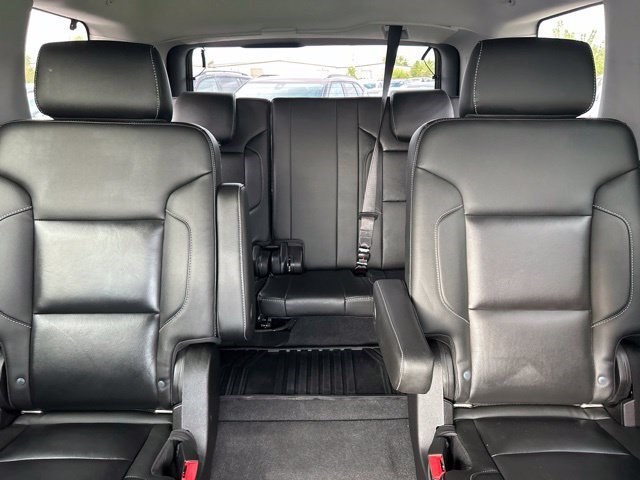 Used 2020 Chevrolet Tahoe LT w/ RST Edition AWD/4WD image 33