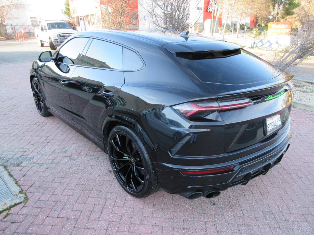 Used 2022 Lamborghini Urus image 91