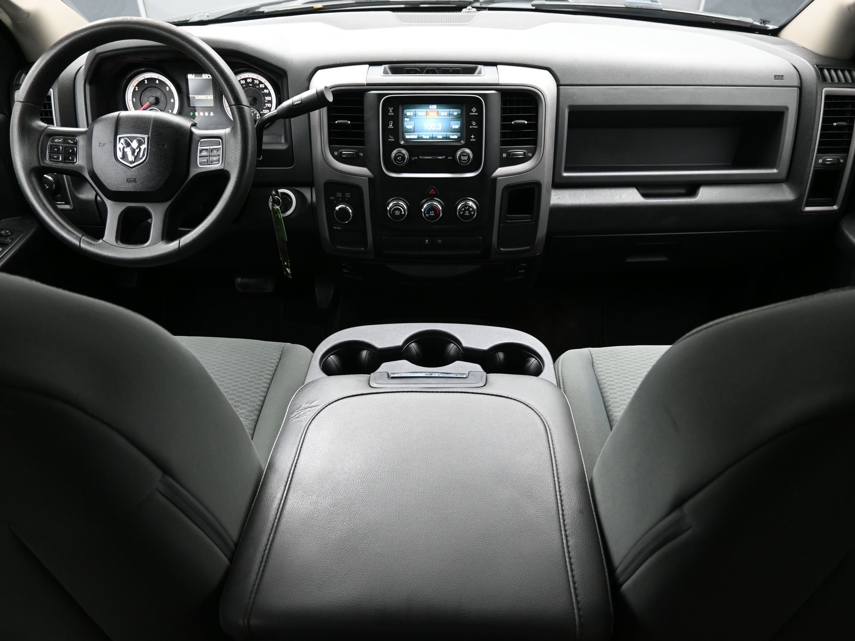 Used 2014 RAM 1500 Express image 13