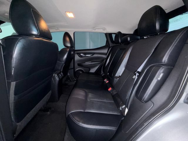 Used 2022 Nissan Rogue Sport SL w/ Premium Package AWD/4WD image 11