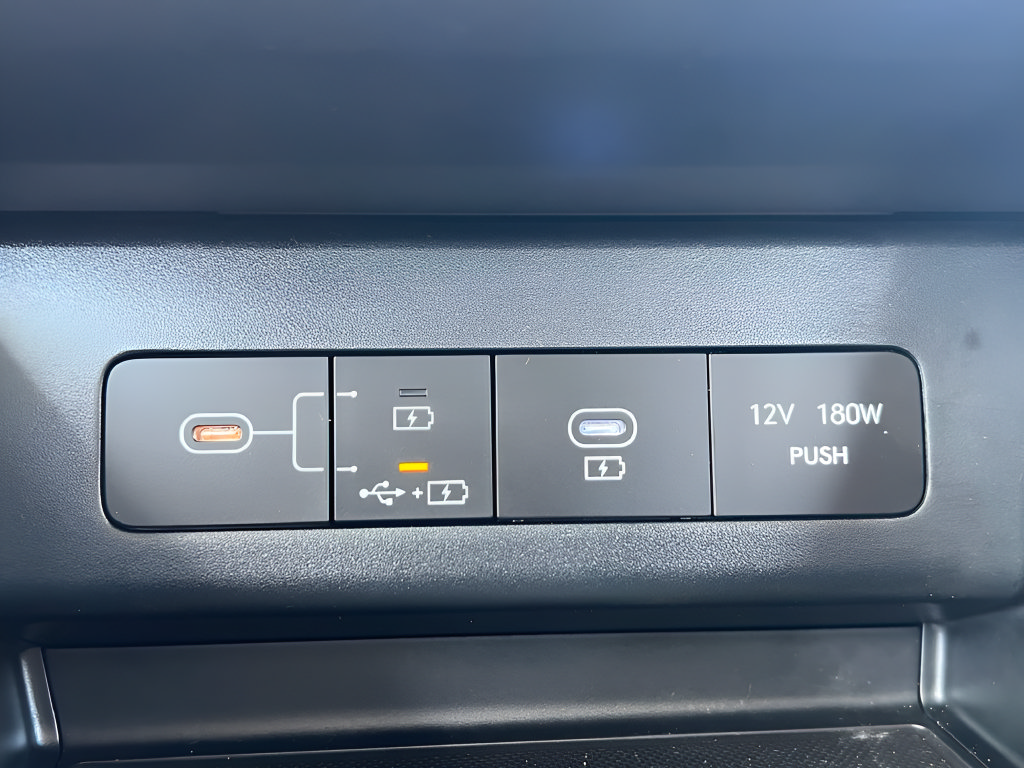 Used 2024 Hyundai Sonata SEL AWD/4WD image 29