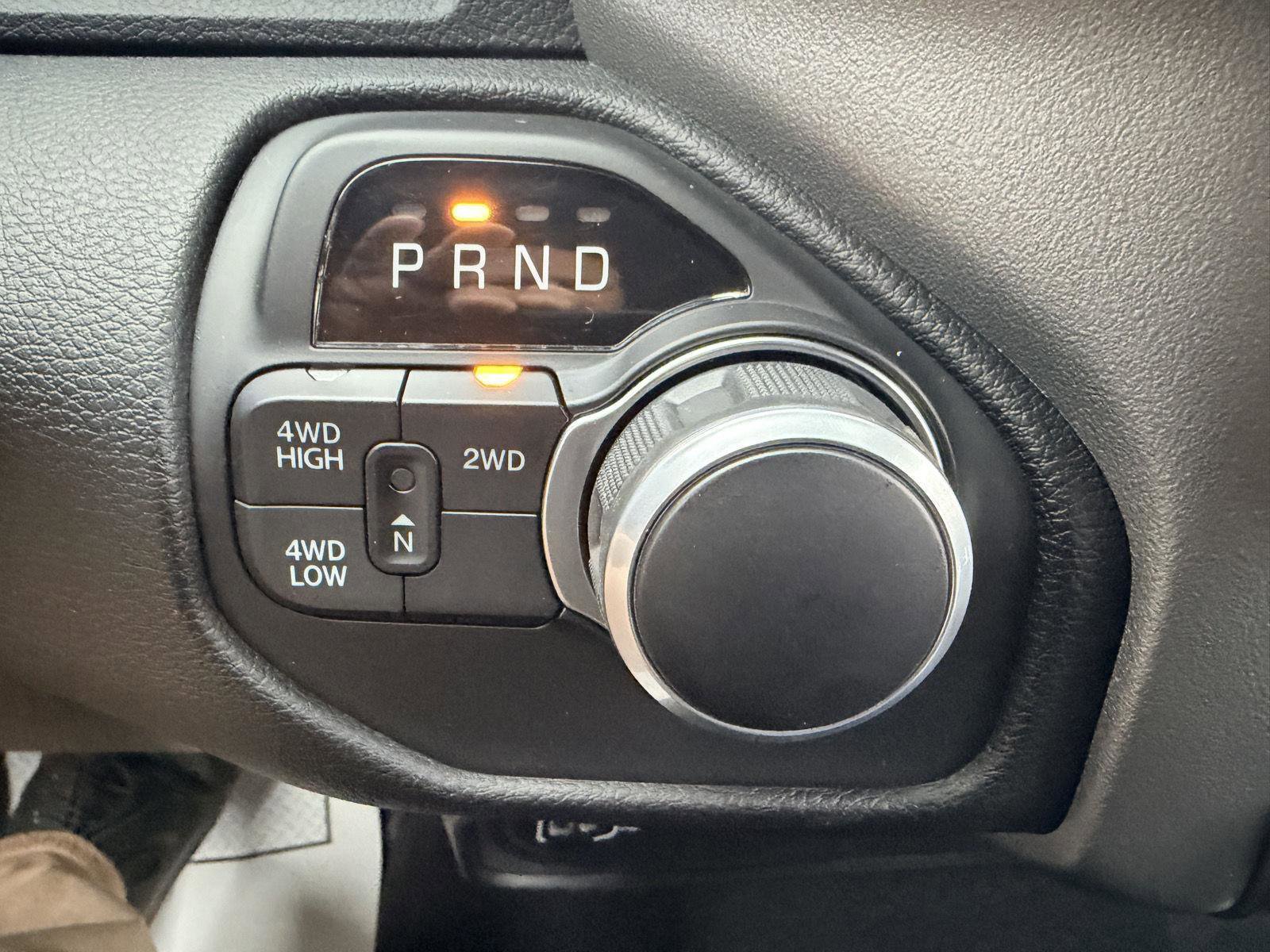 Used 2024 RAM 2500 Big Horn w/ Bed Utility Group image 11