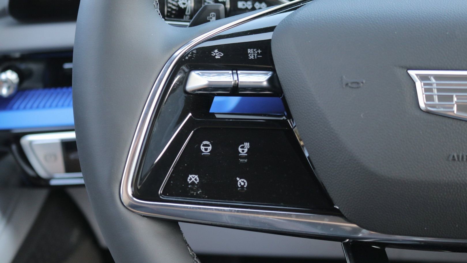 New 2026 Cadillac Optiq Sport 1 RWD image 26