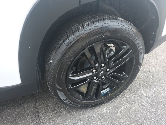 Used 2026 Chevrolet Trax ACTIV w/ Sunroof Package image 7