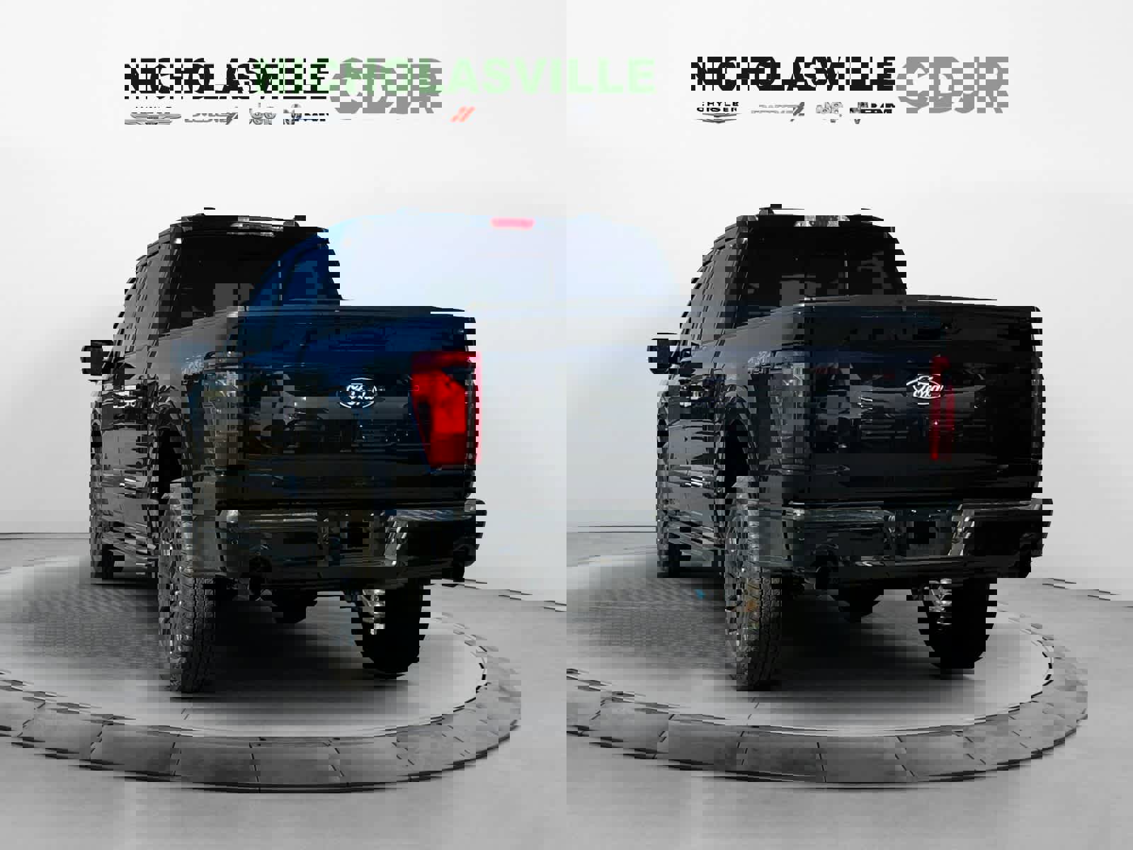 Used 2024 Ford F150 XLT w/ Equipment Group 302A MID image 3