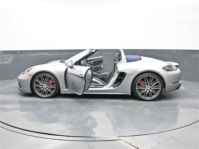 Used 2021 Porsche 718 Boxster GTS image 23