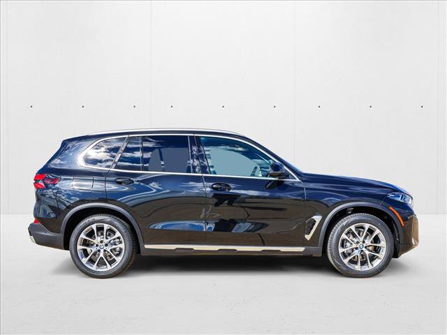 New 2026 BMW X5 xDrive40i w/ Premium Package image 4