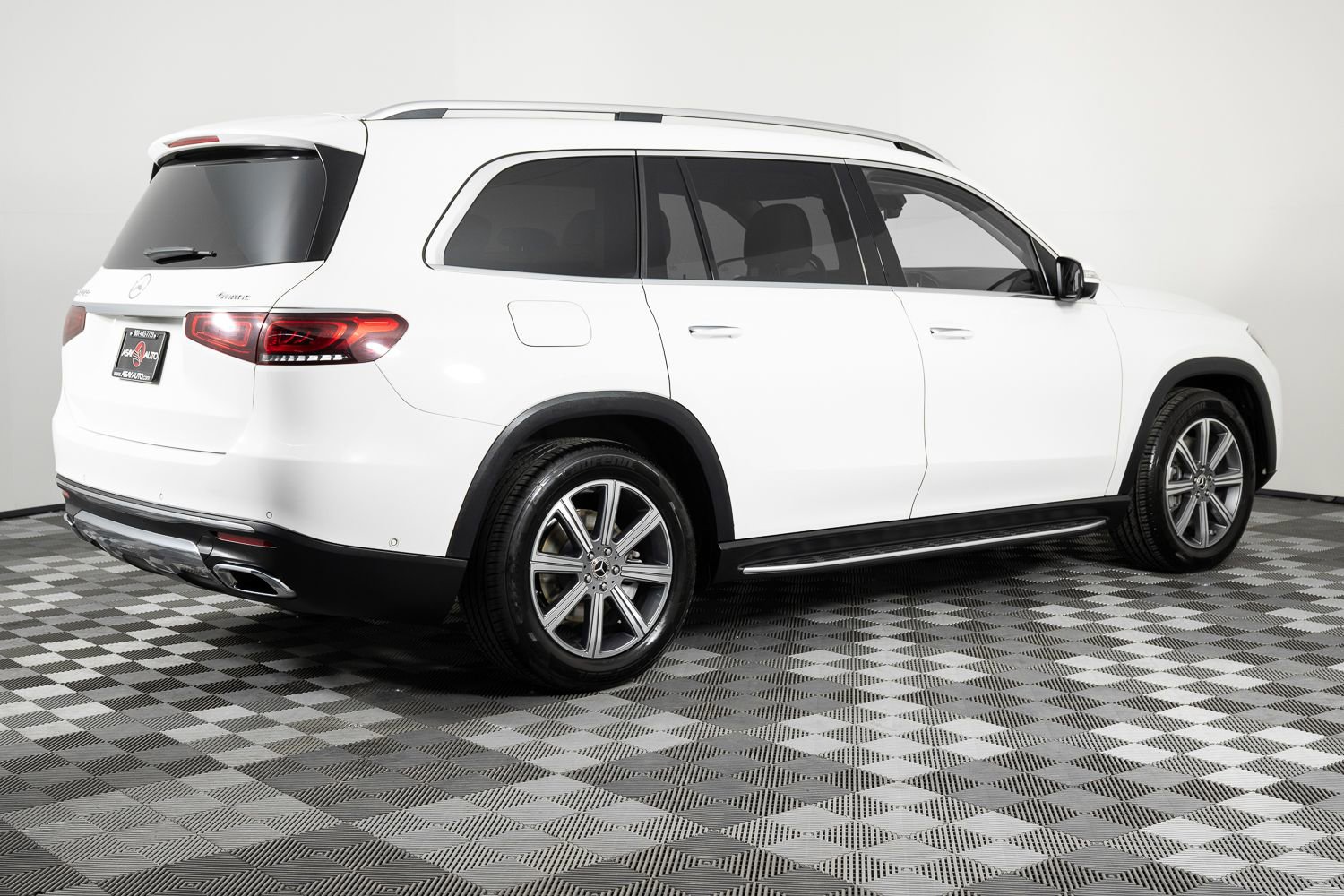 Used 2021 Mercedes-Benz GLS 450 4MATIC image 8