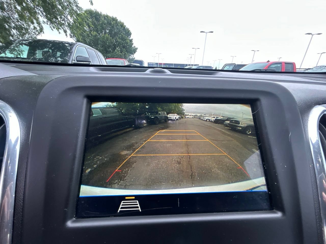Used 2019 Chevrolet Equinox LT w/ LPO, Blackout Package FWD image 24