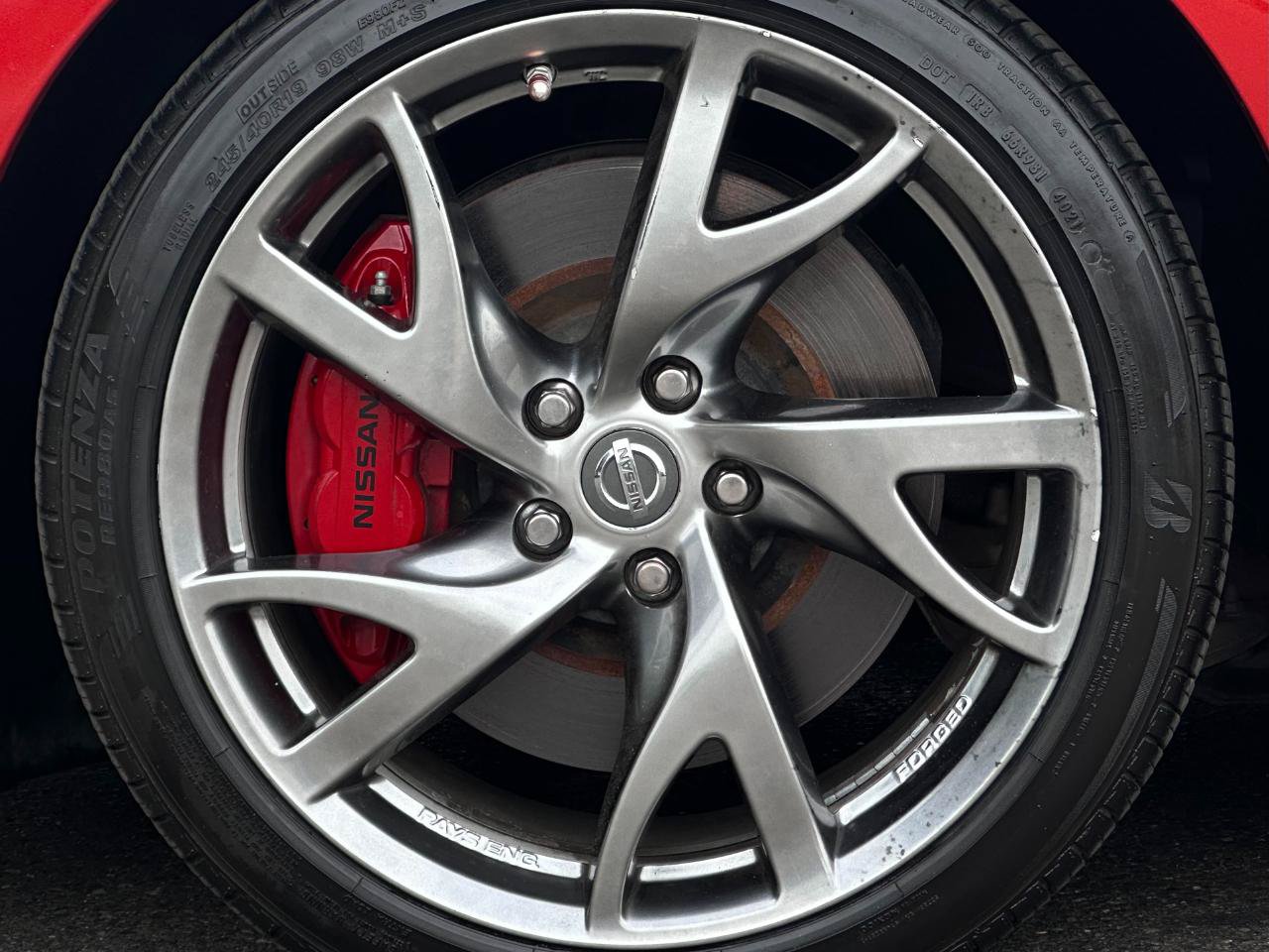 Used 2014 Nissan 370Z Coupe w/ Sport Package RWD image 7