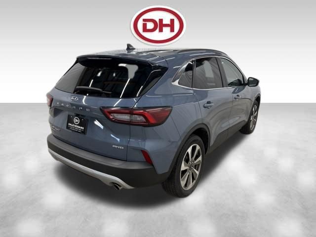 Used 2025 Ford Escape Platinum AWD/4WD image 13
