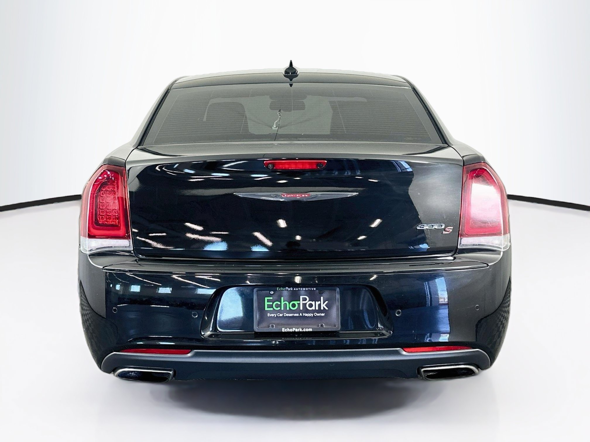 Used 2021 Chrysler 300 S RWD image 7