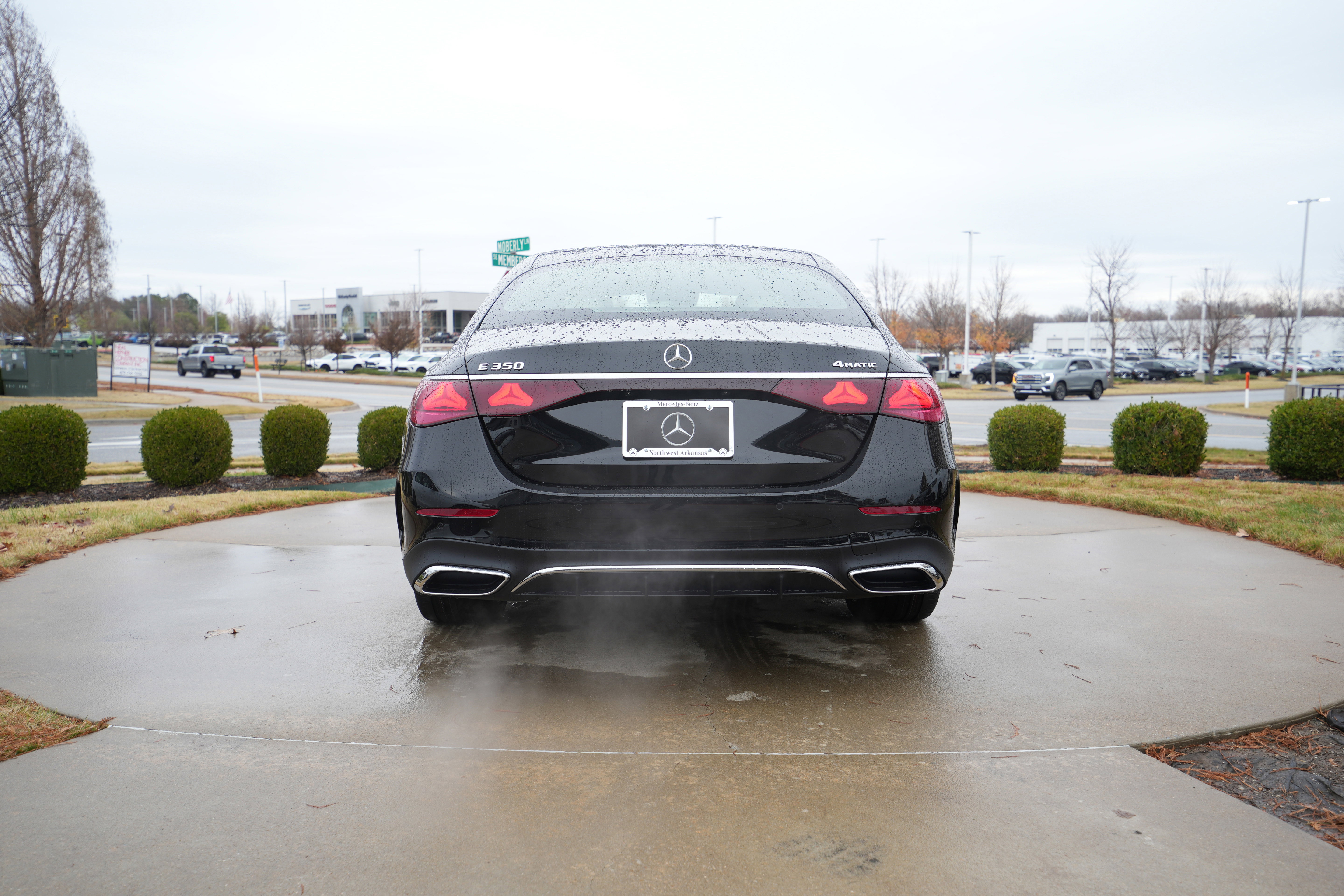 New 2026 Mercedes-Benz E 350 4MATIC Sedan image 5