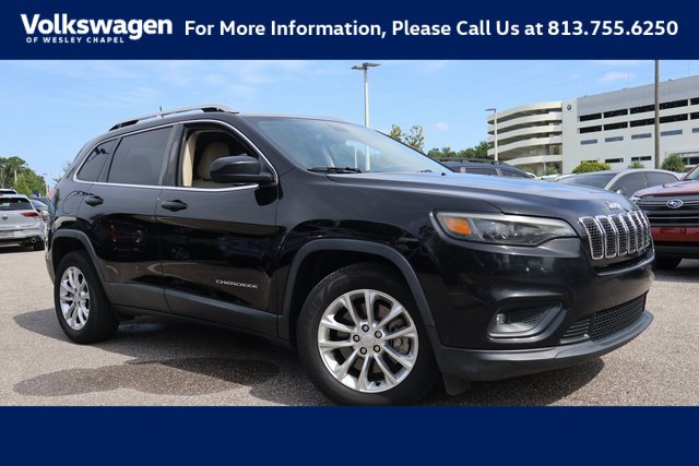 Used 2019 Jeep Cherokee Latitude w/ Popular Appearance Group