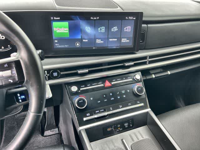 Used 2024 Hyundai Santa Fe SEL FWD image 18