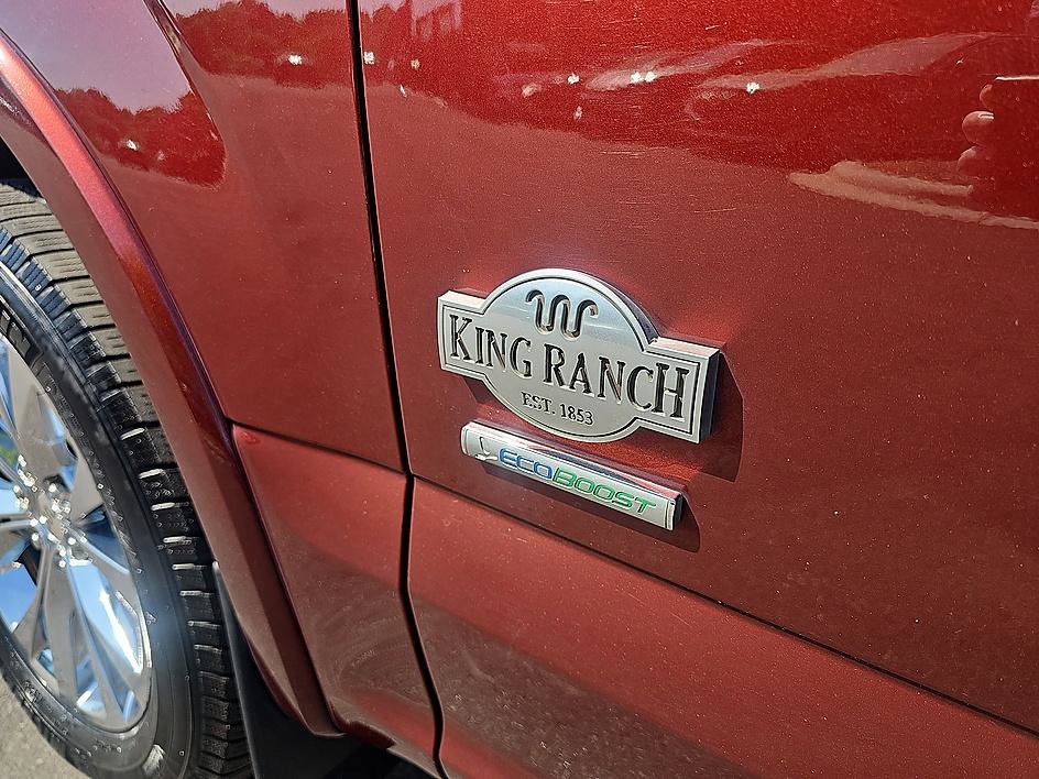 Used 2017 Ford F150 King Ranch w/ Equipment Group 601A Luxury AWD/4WD image 9