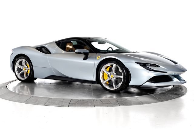 Used 2024 Ferrari SF90 Spider AWD/4WD image 13