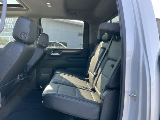 Used 2024 GMC Sierra 3500 Denali w/ Denali Reserve Package image 25