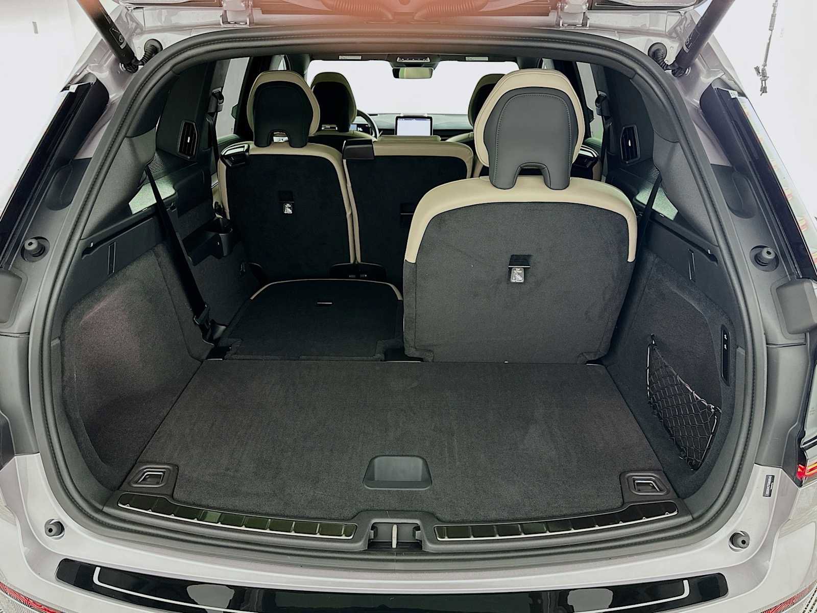 New 2026 Volvo EX90 Plus image 24