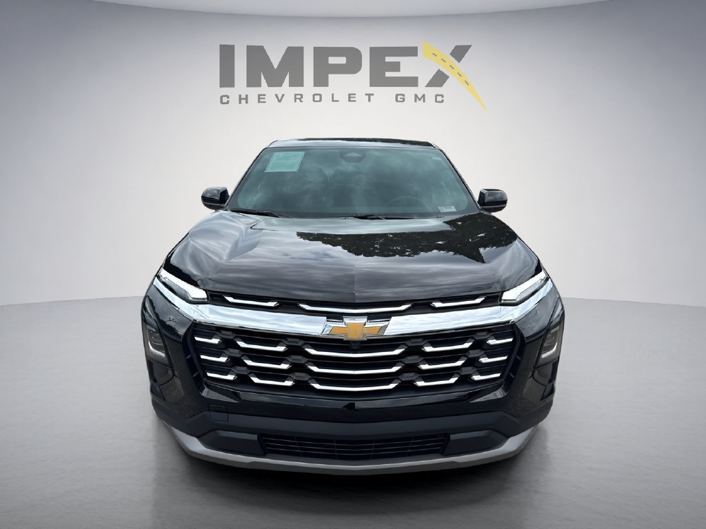 Used 2026 Chevrolet Equinox LT FWD image 8