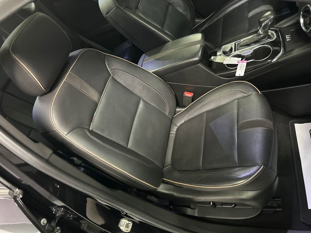 Used 2019 Chevrolet Blazer Premier w/ Sun and Wheels Package image 26