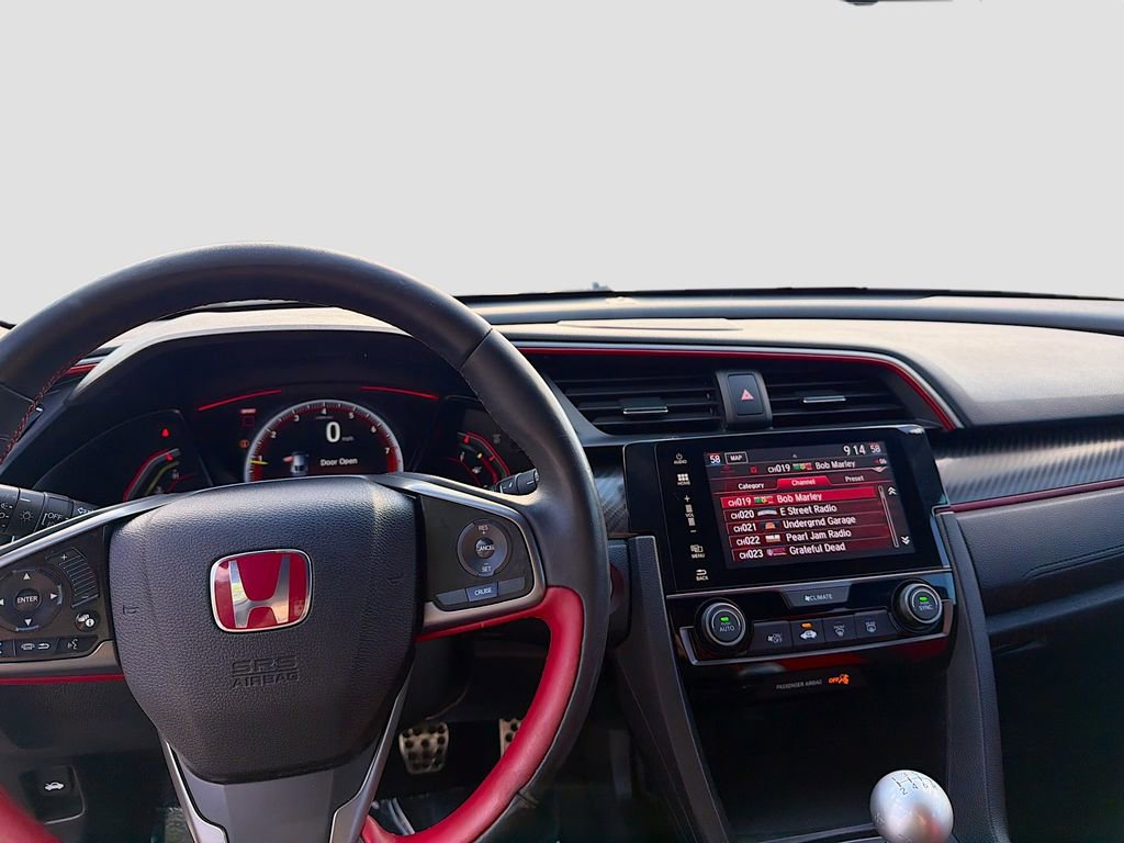 Used 2017 Honda Civic Type R image 2