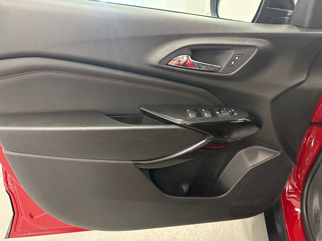 New 2026 Chevrolet Trax RS w/ Driver Confidence Package FWD image 11