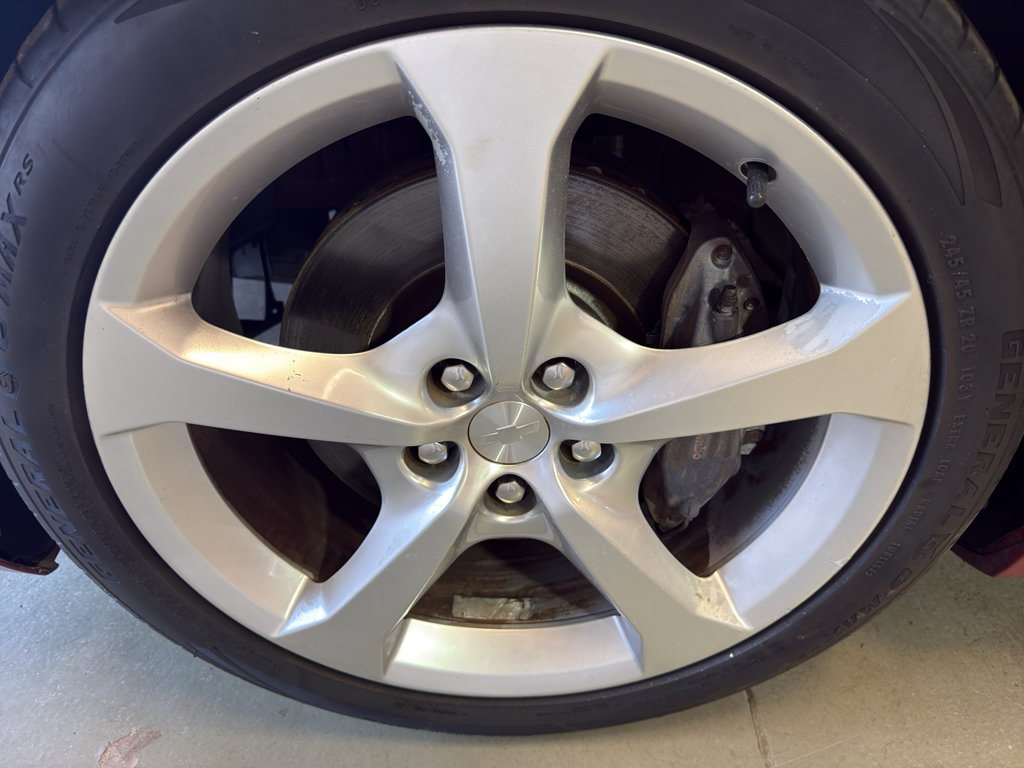 Used 2015 Chevrolet Camaro SS w/ Rear Vision Package RWD image 30