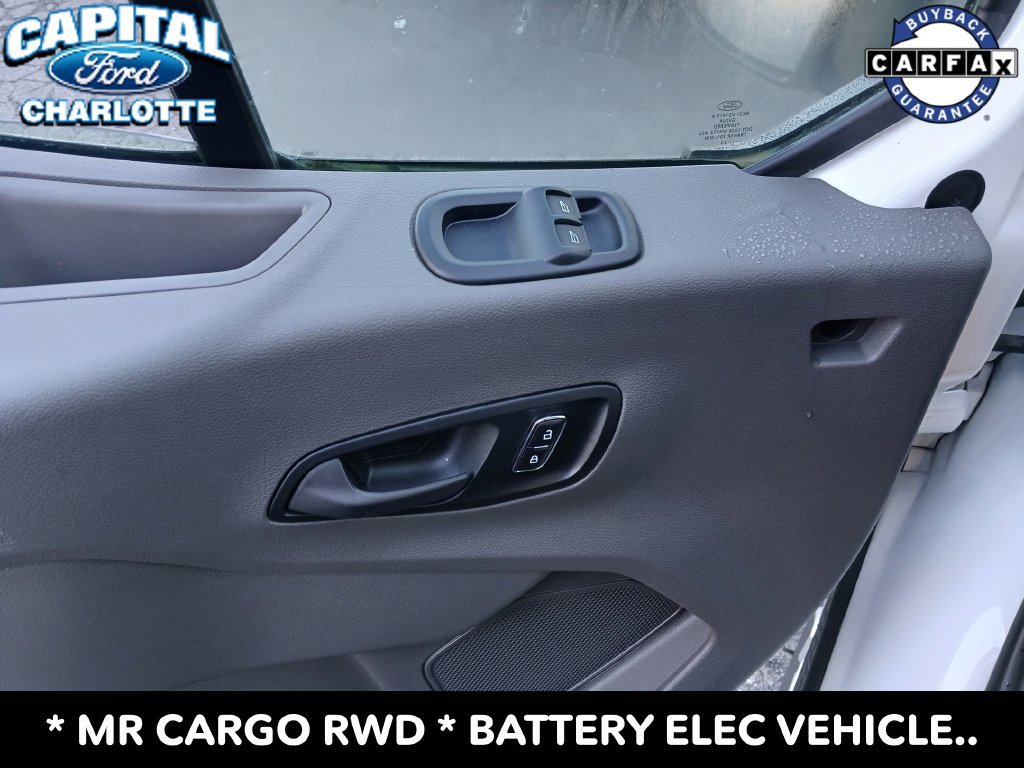 Used 2023 Ford E-Transit Medium Roof RWD image 13