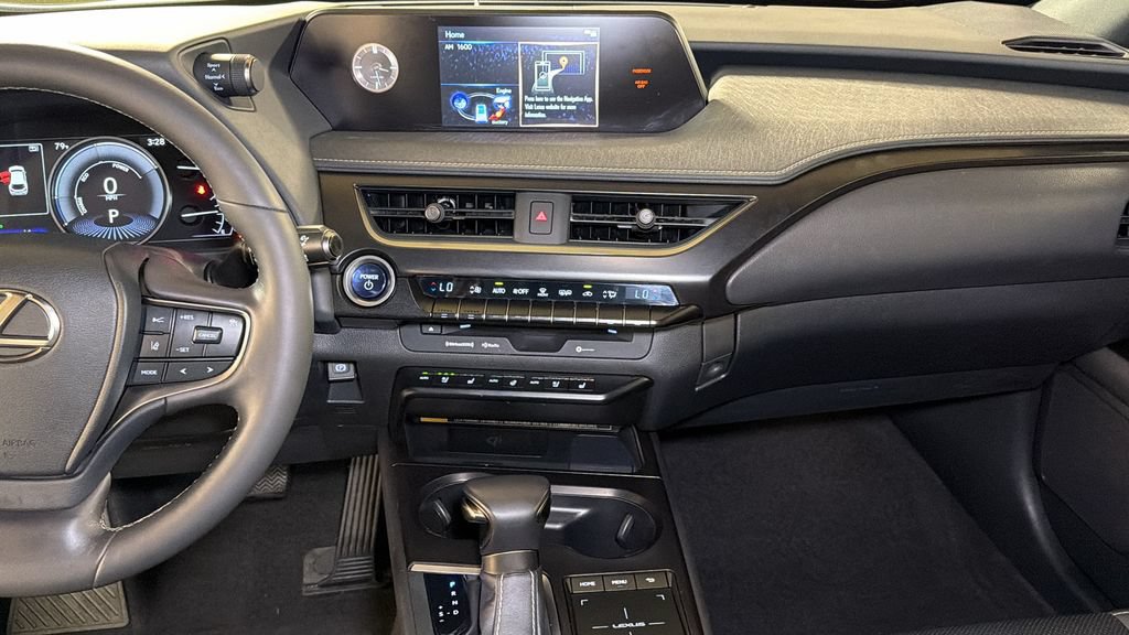 Used 2021 Lexus UX 250h w/ Premium Package AWD/4WD image 18