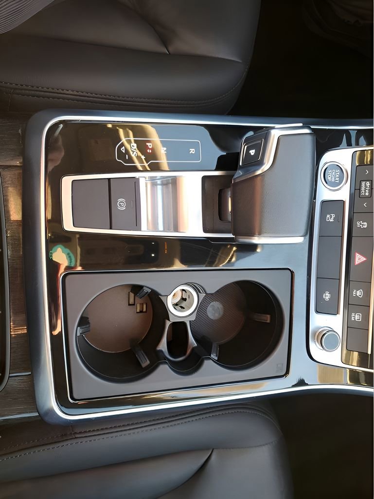 Used 2024 Audi Q7 3.0T Premium Plus image 41