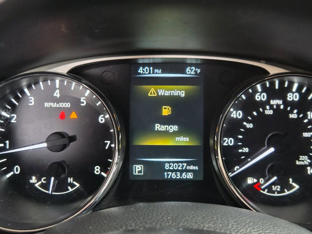 Used 2016 Nissan Rogue S FWD image 23