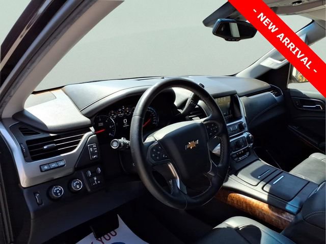 Used 2018 Chevrolet Suburban Premier w/ RST Edition AWD/4WD image 12