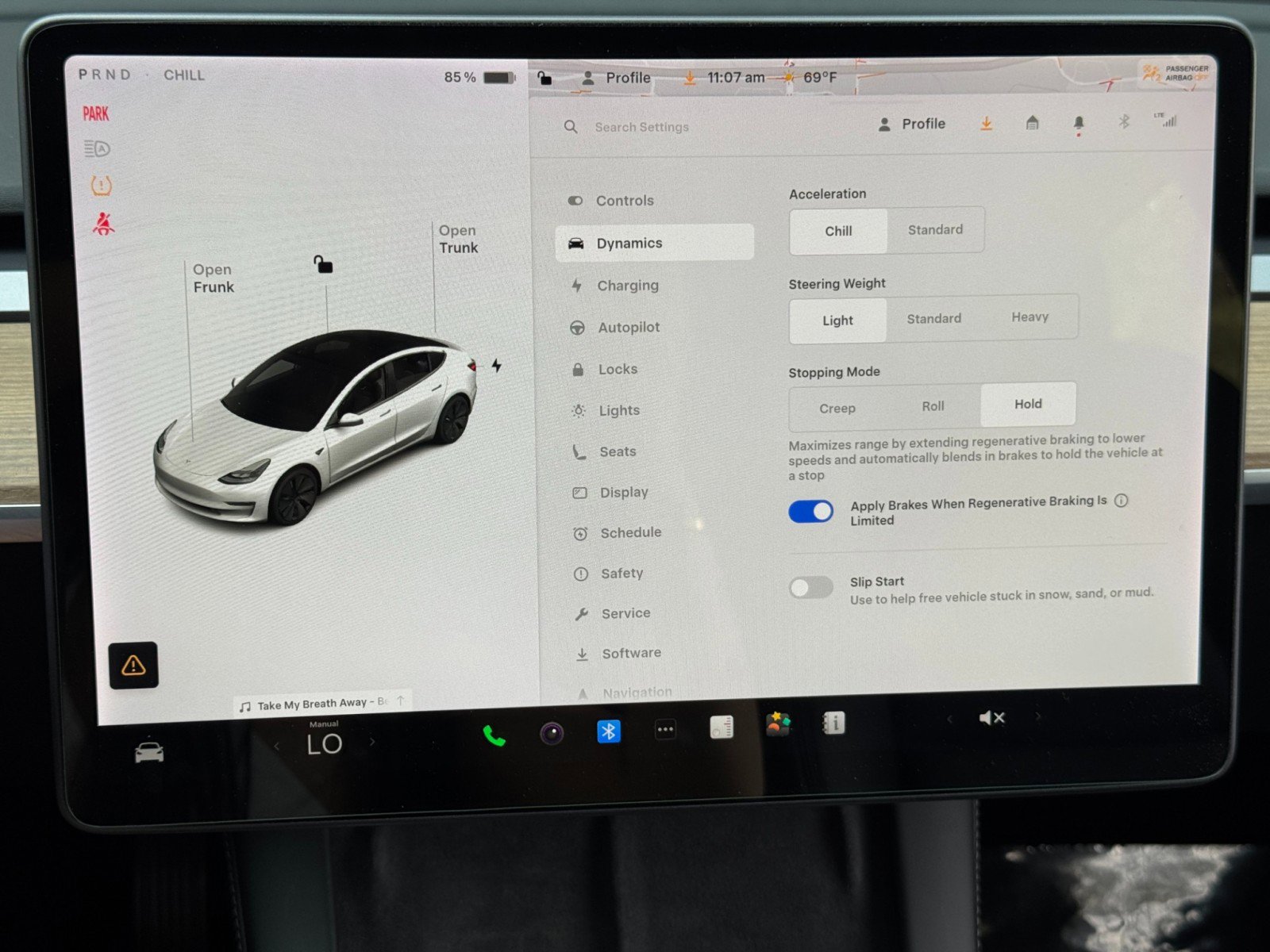 Used 2021 Tesla Model 3 Standard Range Plus image 22