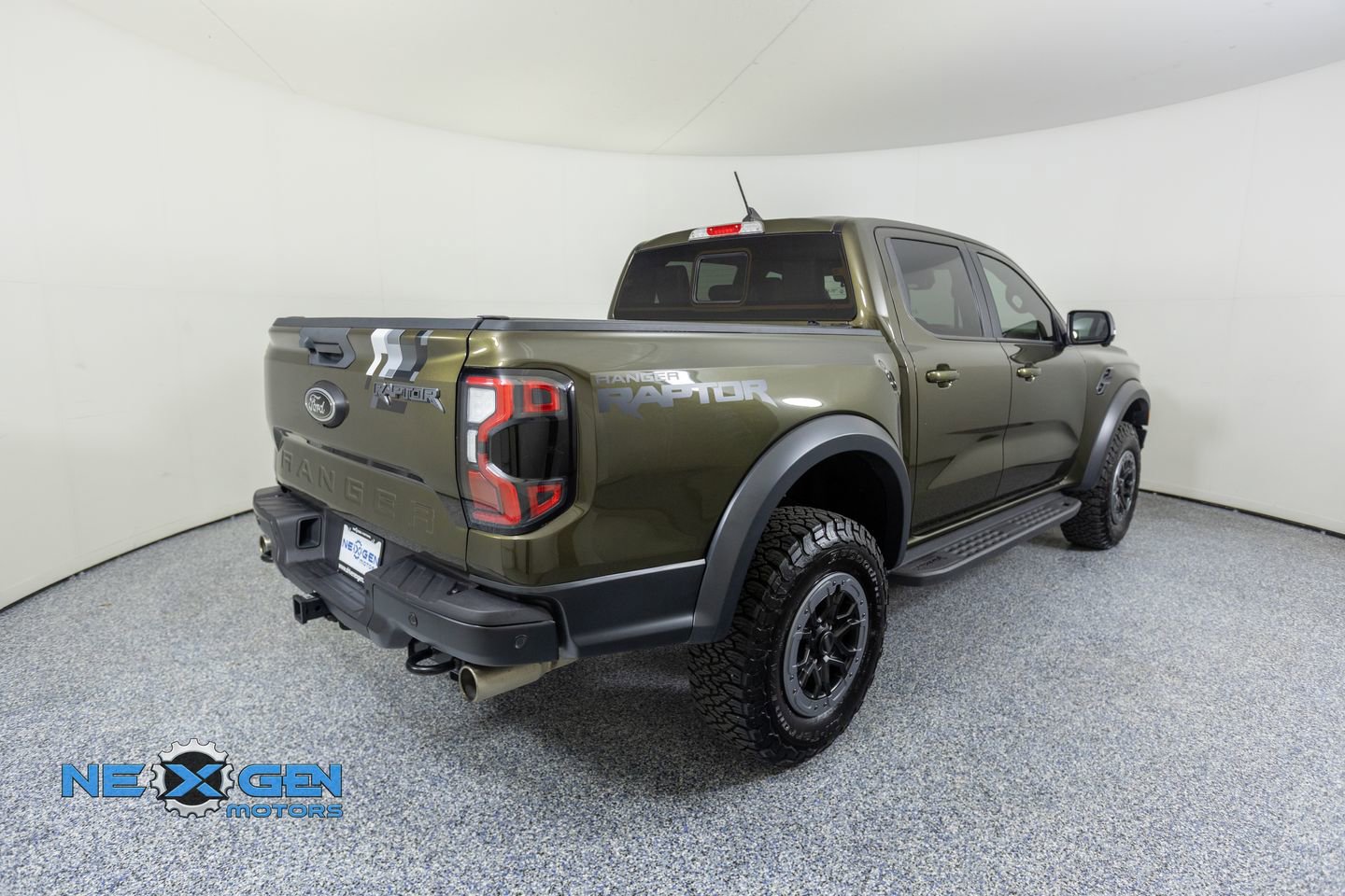Used 2024 Ford Ranger Raptor AWD/4WD image 7
