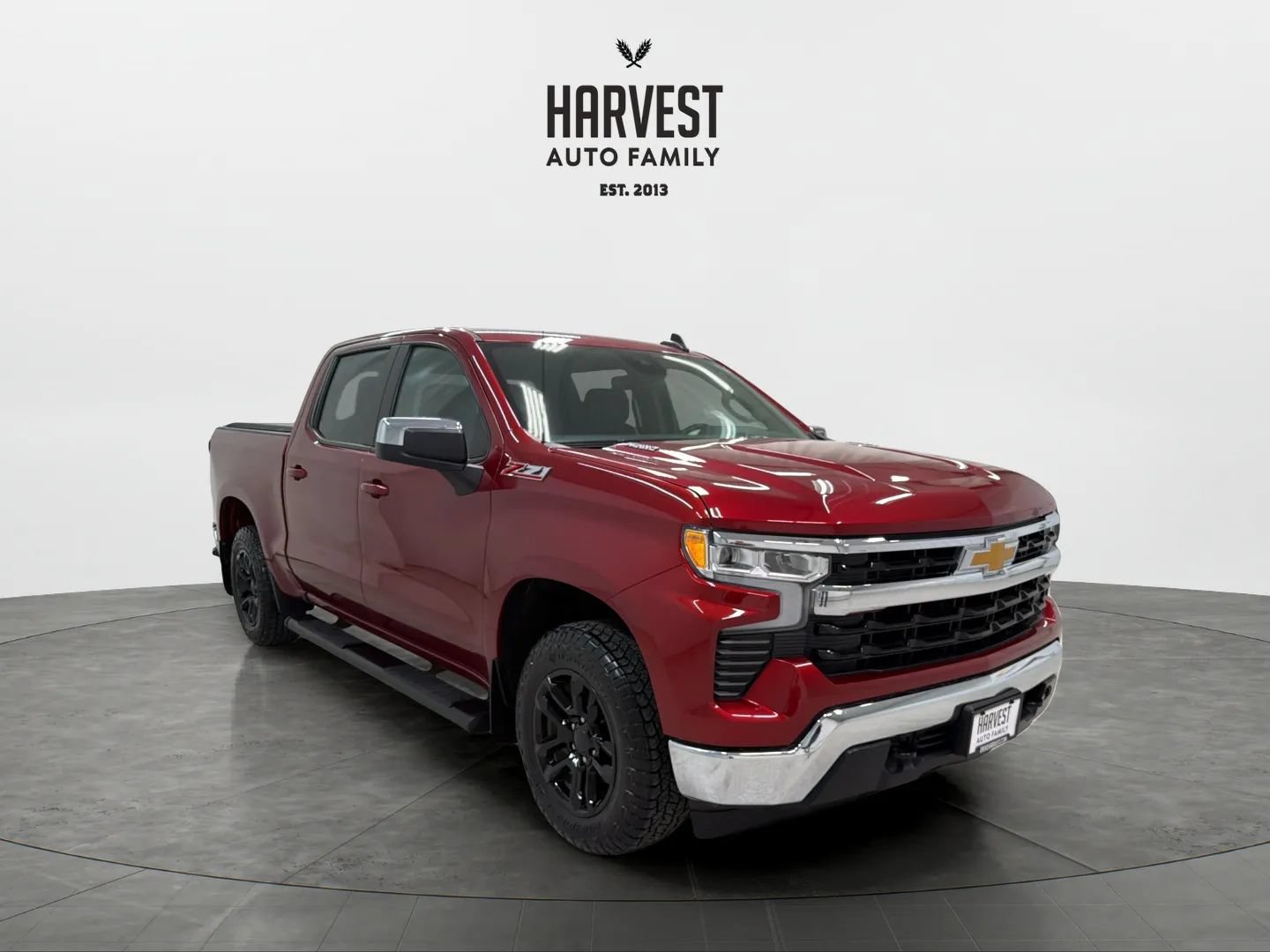 Used 2023 Chevrolet Silverado 1500 LT w/ Z71 Off-Road Package AWD/4WD image 10