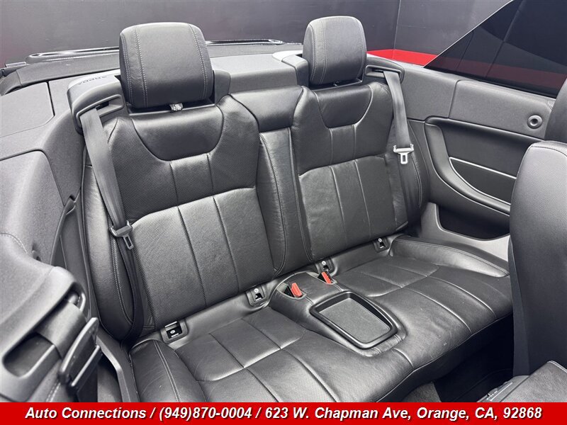 Used 2018 Land Rover Range Rover Evoque SE Dynamic AWD/4WD image 12