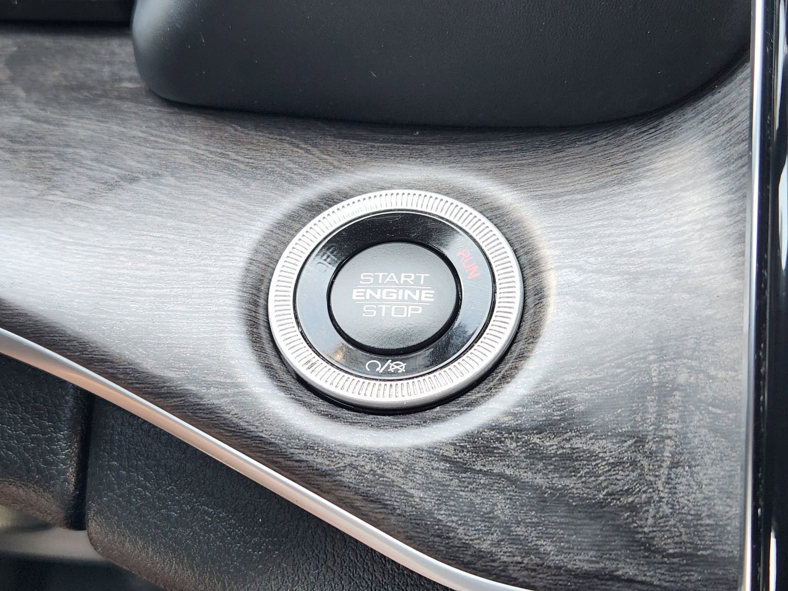 Used 2022 Jeep Grand Cherokee Overland image 30