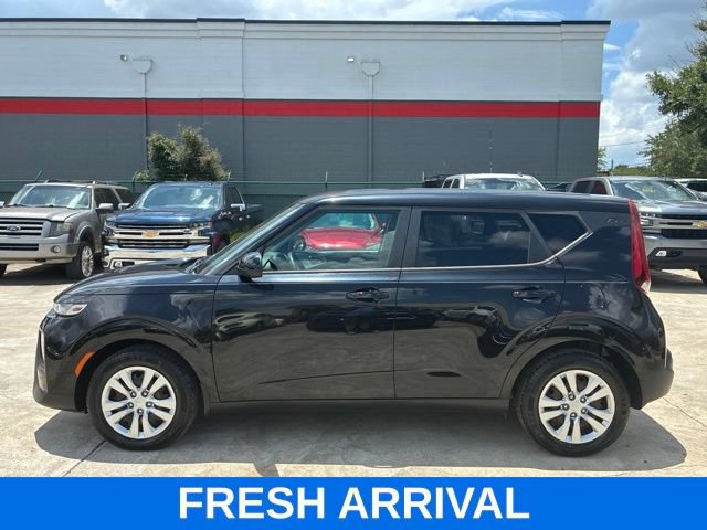 Used 2020 Kia Soul LX FWD image 4
