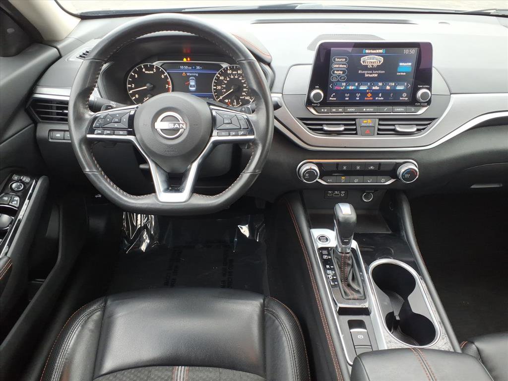 Used 2024 Nissan Altima 2.5 SR AWD/4WD image 9