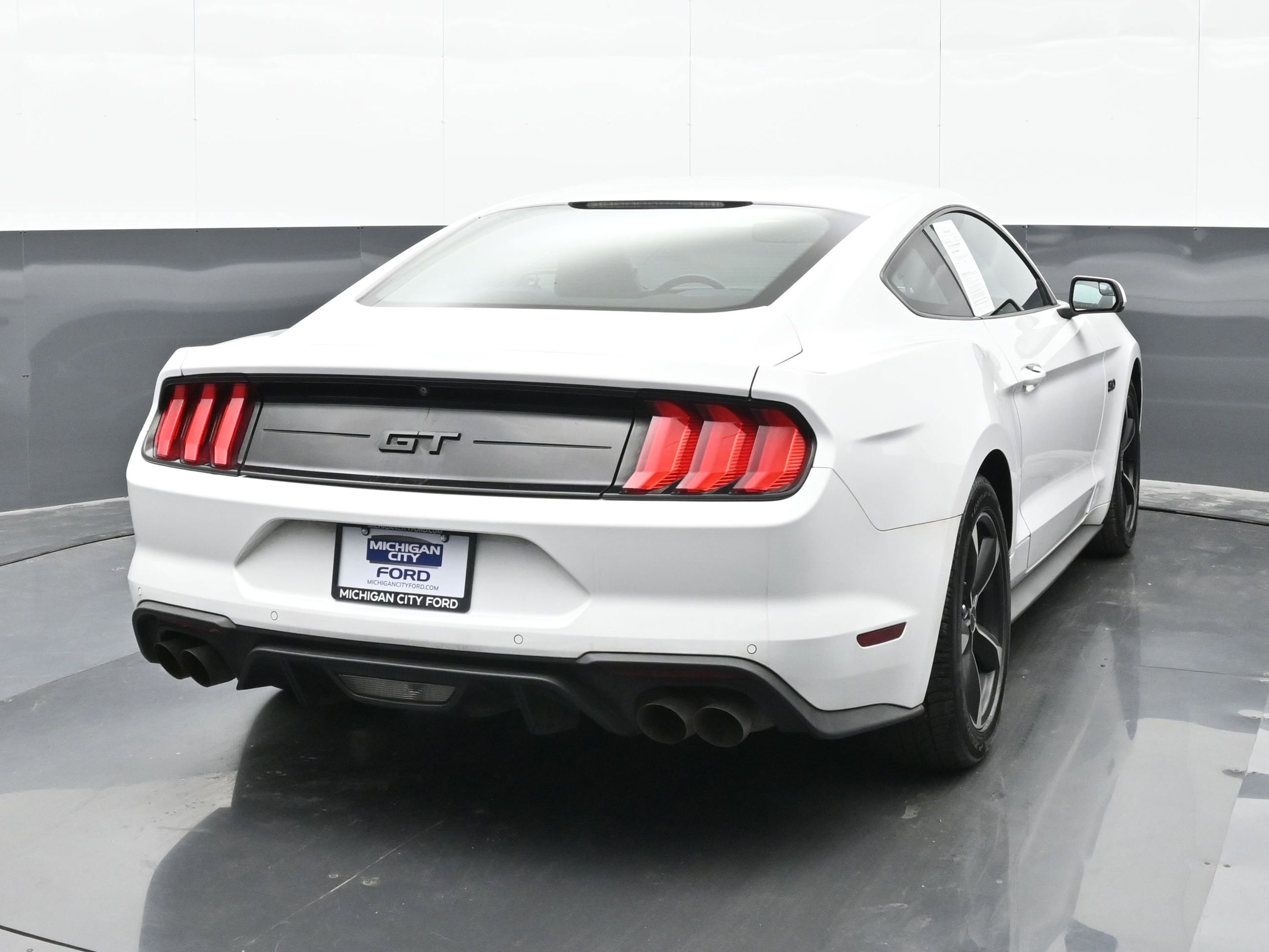 Used 2018 Ford Mustang GT image 7