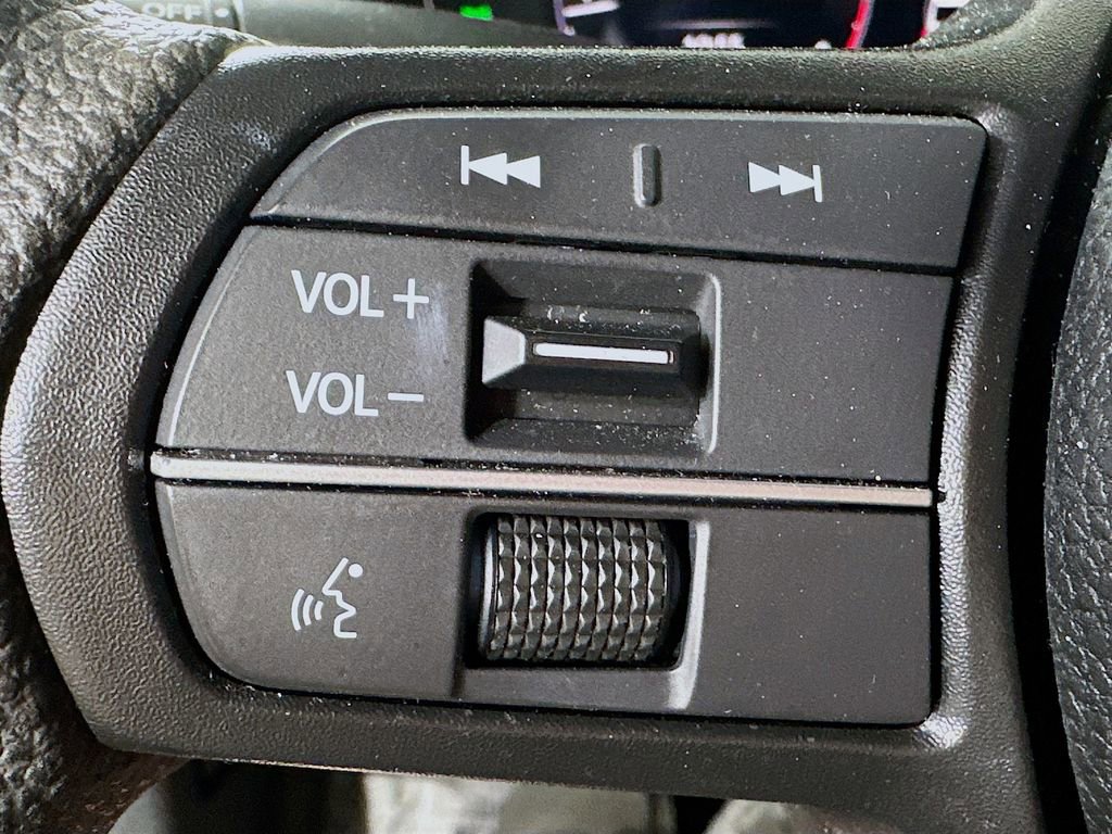 Used 2024 Honda Accord EX image 21