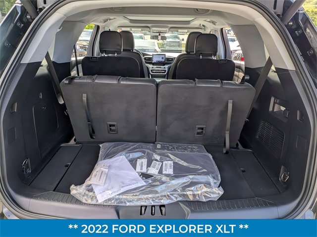 Certified 2022 Ford Explorer XLT w/ Equipment Group 202A image 30