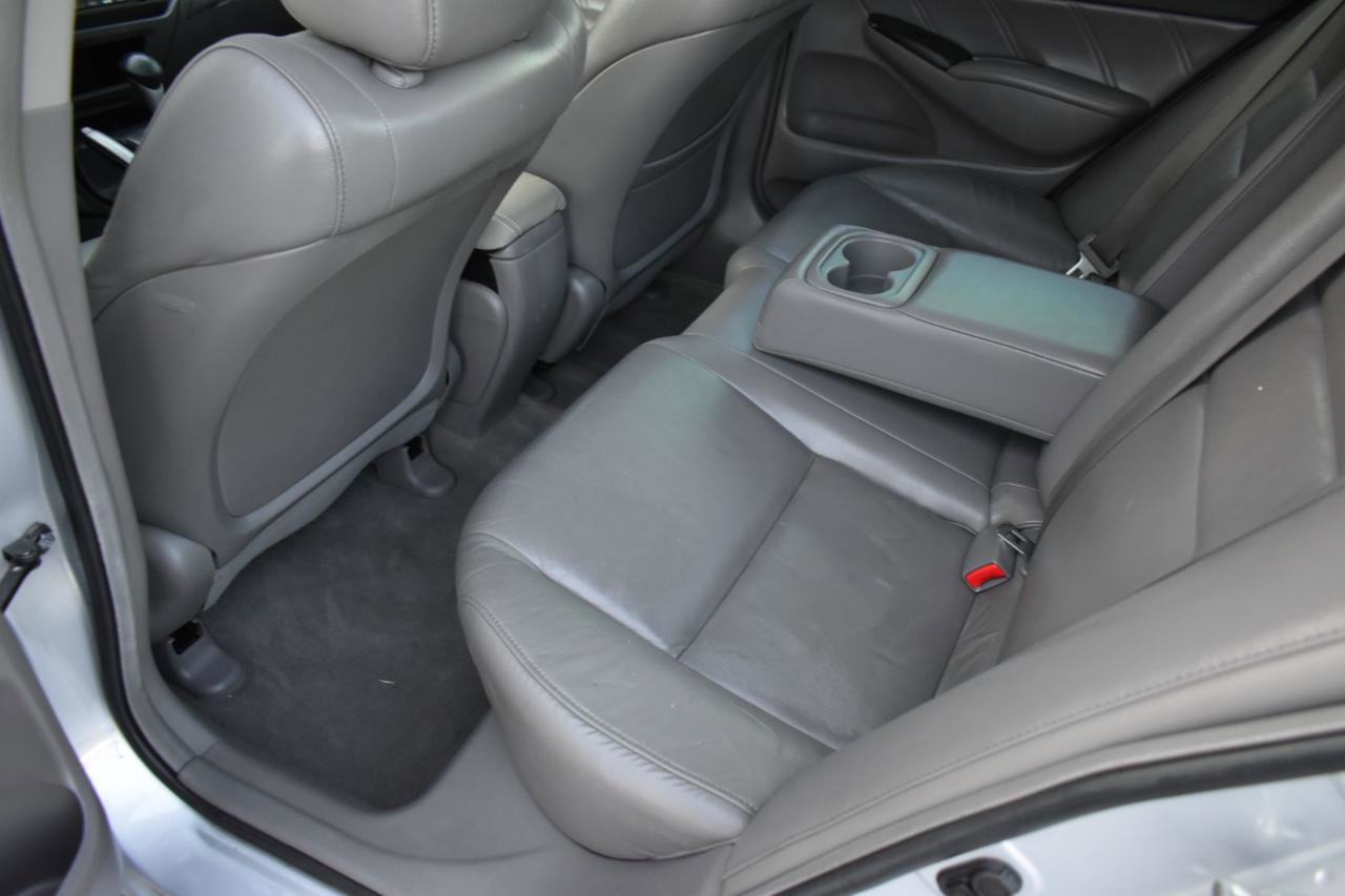 Used 2011 Honda Civic EX-L image 25