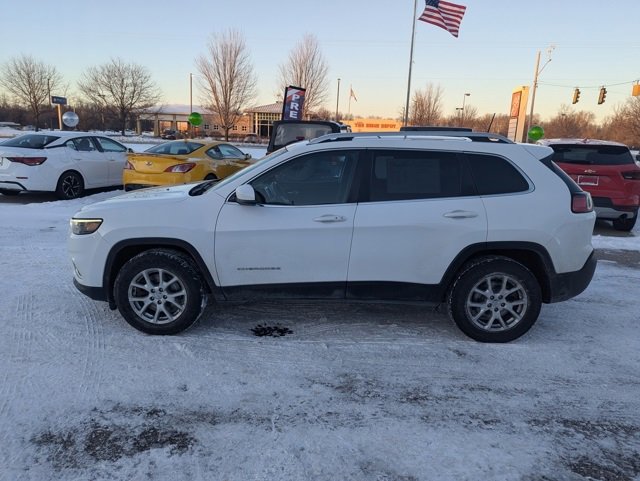 Used 2019 Jeep Cherokee Limited w/ Luxury Group image 6